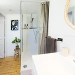 Comfort And Video Projector Close To Downtown * Tours